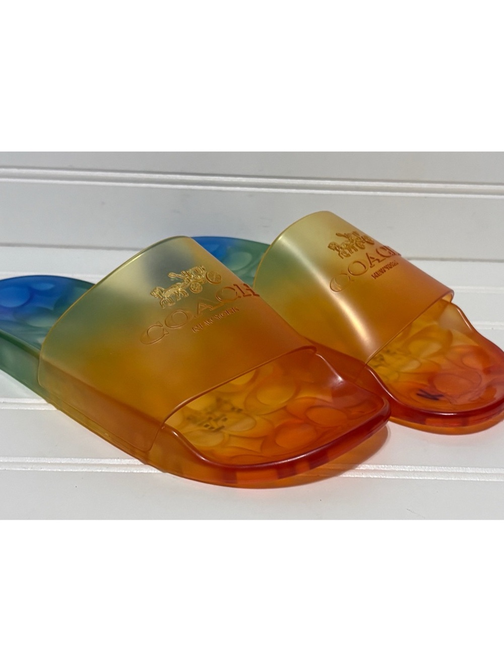 COACH Ulyssa Rainbow Rubber Jelly Pool Sandals Slides Womens Size 8 NEW With OB